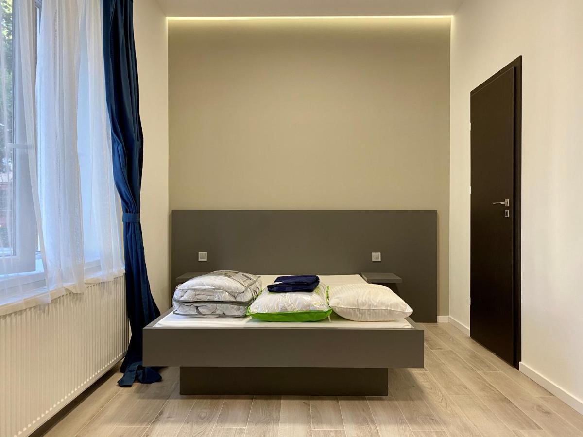 Ferienwohnung Jogasz Street - A. Apartman Pécs Exterior foto